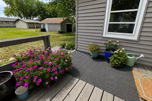 305 W Holdt St, Battle Lake, MN 56515 - Photo 12