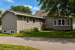 305 W Holdt St, Battle Lake, MN 56515 - Photo 6