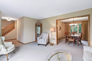 13640 Gardenia Path, Apple Valley, MN 55124 - Photo 8
