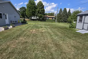 102 County Road 16 S, Comfrey, MN 56019 - Photo 32