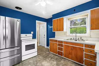 5915 Grand Avenue, Duluth, MN 55807 - Photo 10