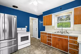 5915 Grand Ave, Duluth, MN 55807 - Photo 10