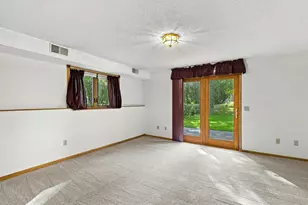330 NW Shady Ridge Road NW, Hutchinson, MN 55350 - Photo 18