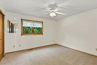 330 NW Shady Ridge Road NW, Hutchinson, MN 55350 - Photo 16