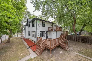 2400 Emerson Ave N, Minneapolis, MN 55411 - Photo 42