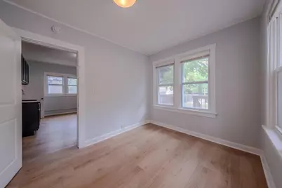 2400 Emerson Avenue N, Minneapolis, MN 55411 - Photo 8