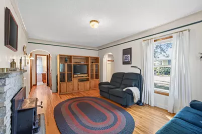 606 1st Avenue NE, Osseo, MN 55369 - Photo 4