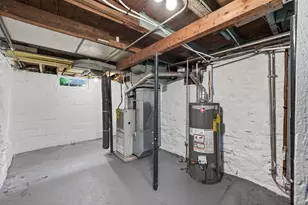1058 Arcade St, Saint Paul, MN 55106 - Photo 24