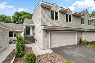 582 Clover Leaf Pkwy NE, Blaine, MN 55434 - Photo 2