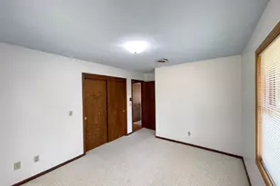 404 S Paffrath Ave, Springfield, MN 56087 - Photo 32