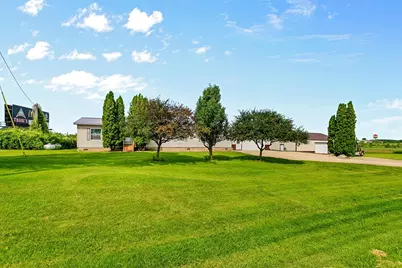 15774 SW 35th Avenue, Ellendale, MN 56026 - Photo 2