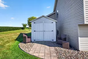 336 Interior Dr, Pine Island, MN 55963 - Photo 36