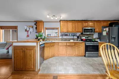12325 Johnson Memorial Drive #4, Shakopee, MN 55379 - Photo 16
