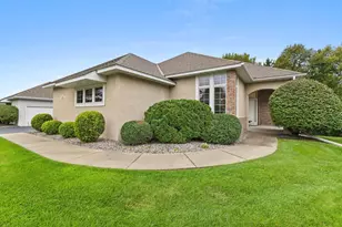 12525 42nd Ave N, Plymouth, MN 55441 - Photo 1