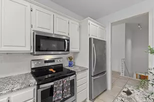 12525 42nd Ave N, Plymouth, MN 55441 - Photo 22