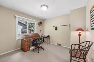 9632 Oxborough Rd, Bloomington, MN 55437 - Photo 26