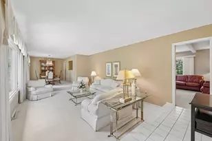 9632 Oxborough Rd, Bloomington, MN 55437 - Photo 6