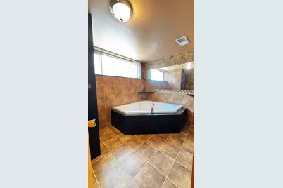 1742 3rd Avenue NE, Rochester, MN 55906 - Photo 6