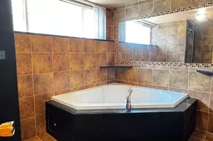 1742 3rd Ave NE, Rochester, MN 55906 - Photo 6