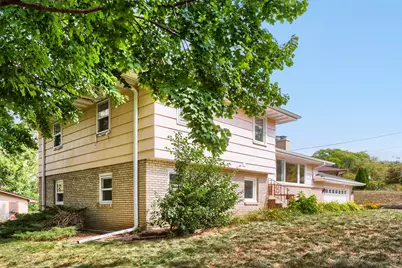 1301 Buchanan Place NE, Columbia Heights, MN 55421 - Photo 4