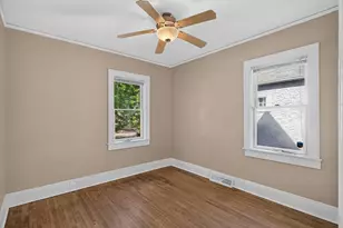 4242 Thomas Ave N, Minneapolis, MN 55412 - Photo 20