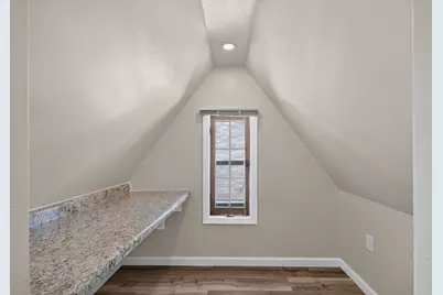 4242 Thomas Avenue N, Minneapolis, MN 55412 - Photo 26