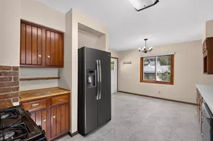 4242 Thomas Ave N, Minneapolis, MN 55412 - Photo 12