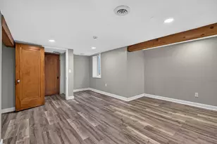 4242 Thomas Ave N, Minneapolis, MN 55412 - Photo 32
