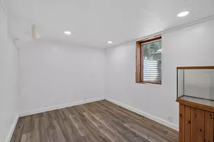 4242 Thomas Ave N, Minneapolis, MN 55412 - Photo 28