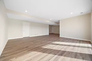17989 Hidden Creek Trl, Lakeville, MN 55044 - Photo 24