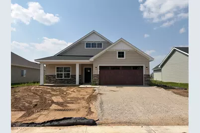 1423 Victory Lane NE, Isanti, MN 55040 - Photo 2