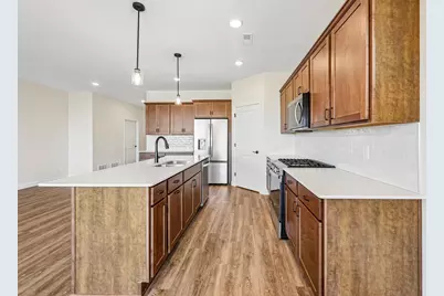 1423 Victory Lane NE, Isanti, MN 55040 - Photo 6