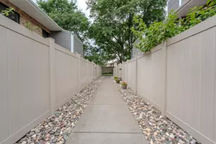 4529 Cedar Lk Rd S, Saint Louis Park, MN 55416 - Photo 18