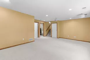500 Driftwood Rd, New Brighton, MN 55112 - Photo 46