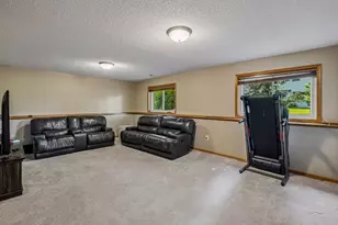 1016 Lilac Ct, Shakopee, MN 55379 - Photo 28