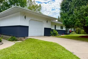 1329 Isleview Rd, Grand Rapids, MN 55744 - Photo 4