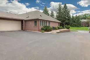 1417 Hunter Hill Rd, Hudson, WI 54016 - Photo 4