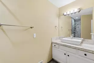 8442 Burlwood Dr, Chanhassen, MN 55317 - Photo 16