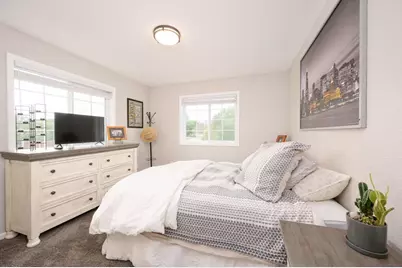 105 Park Street E, South Saint Paul, MN 55075 - Photo 6