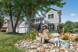 10548 Noble Cir N, Brooklyn Park, MN 55443 - Photo 4
