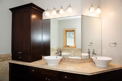 930 County Road C E, Maplewood, MN 55109 - Photo 18