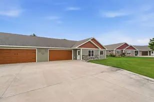 357 Old Glory Dr NE, Alexandria, MN 56308 - Photo 4