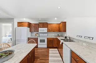357 Old Glory Dr NE, Alexandria, MN 56308 - Photo 14