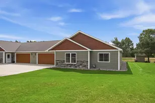 357 Old Glory Dr NE, Alexandria, MN 56308 - Photo 2