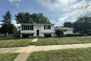 854 16 1/2 Street SE, Rochester, MN 55904 - Photo 1