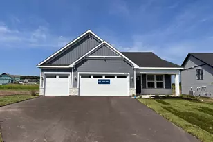 1664 Lund Wy, Shakopee, MN 55379 - Photo 2