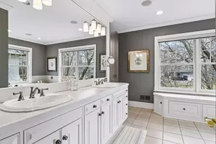 8662 Great Waters Alcove, Eden Prairie, MN 55347 - Photo 20