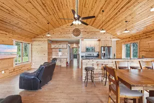 1131 Broken Arrow Rd, Hudson, WI 54016 - Photo 4