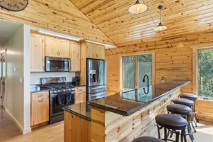 1131 Broken Arrow Rd, Hudson, WI 54016 - Photo 8