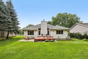 961 Coneflower Ct, Eagan, MN 55123 - Photo 34